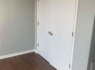 4501 Vine St APT 4, Cincinnati, OH 45217