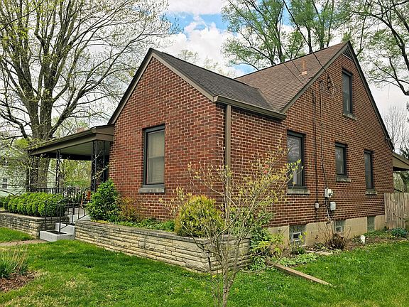 4th image of 3003 Courtright Rd