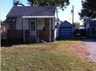 2206 S Santa Fe Ave, Wichita, KS 67211