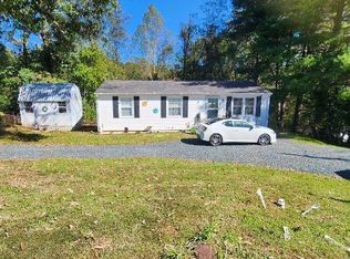 259 Lakeview Dr, Madison Heights, VA 24572