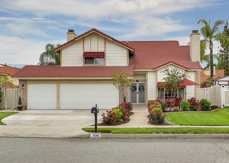 1st image of 939 Knightsbridge Ln