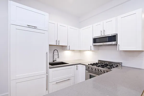 Rented by Bold New York | media 1