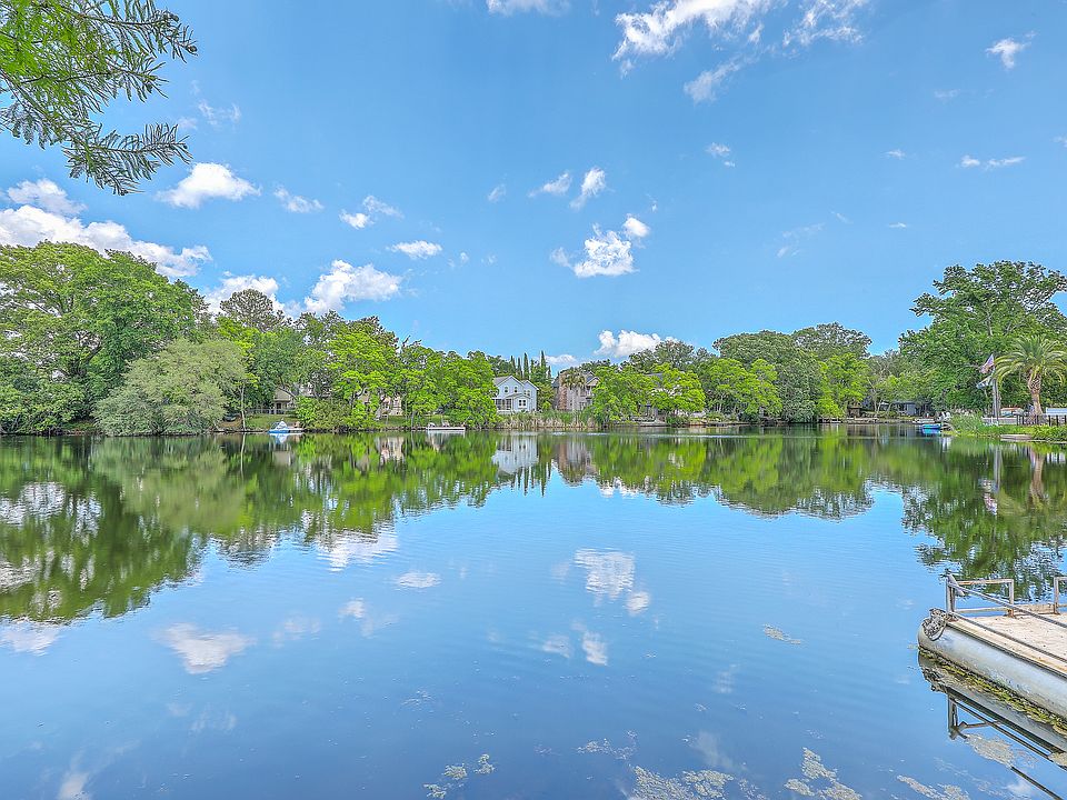 1st image of 842 Harbor Place Dr