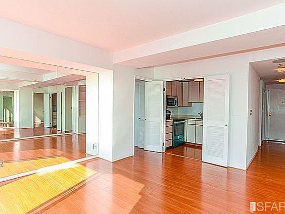 3rd image of 601 Van Ness Ave APT 851