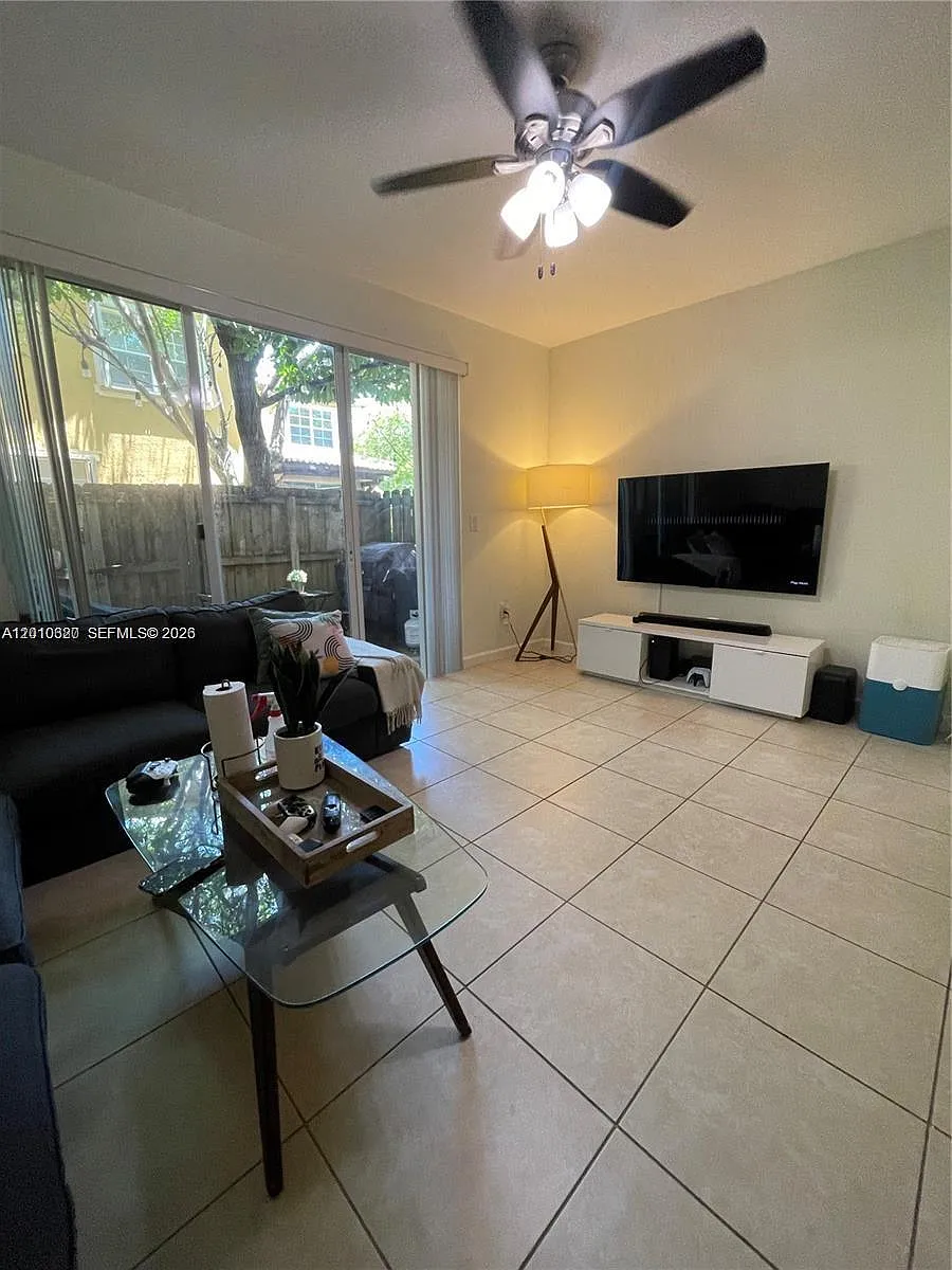 Building Photo - 9353 SW 227th St #621
