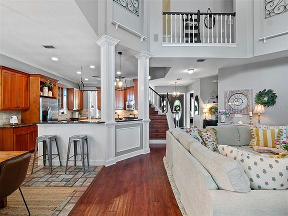 4th image of 2219 Ridgewind Way