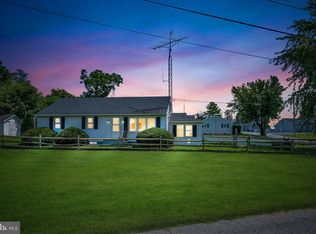 56 Memorial Dr, Taneytown, MD 21787