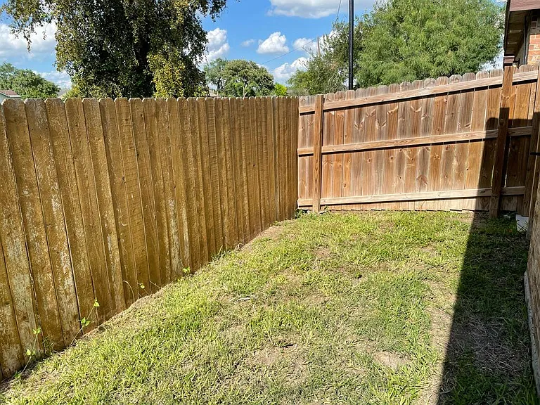 2-3605 Valeria St #2 — Photo 10