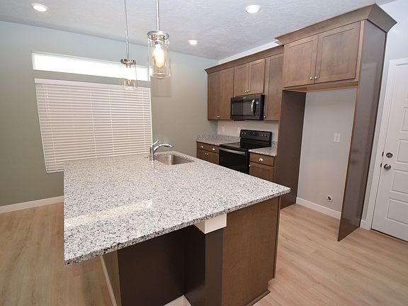 4th image of 214 E Allegheny Pl