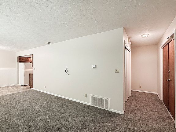 4th image of 8518 Monroe St APT 4