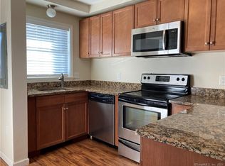 256 Washington Blvd APT 2, Stamford, CT 06902