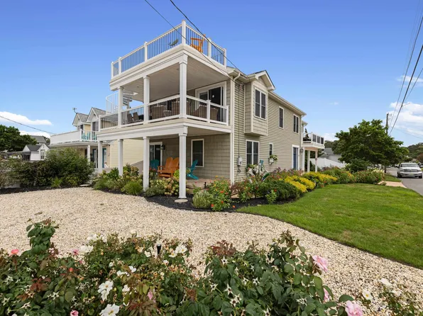 223 W Wilde Ave, Villas, NJ 08251