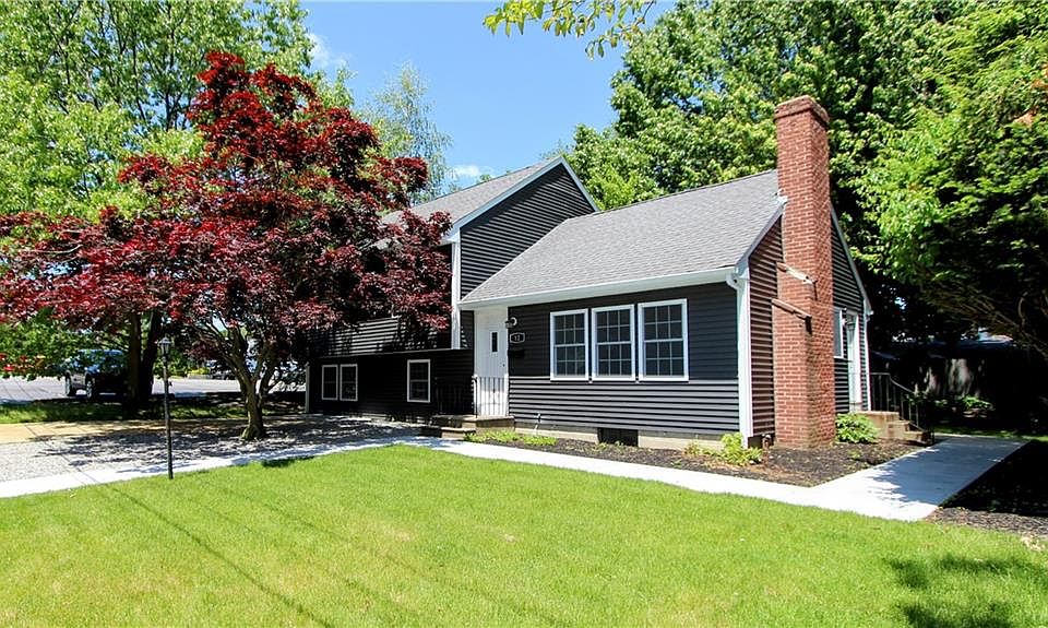 12 Baldino Dr, Cranston, RI 02920 Zillow