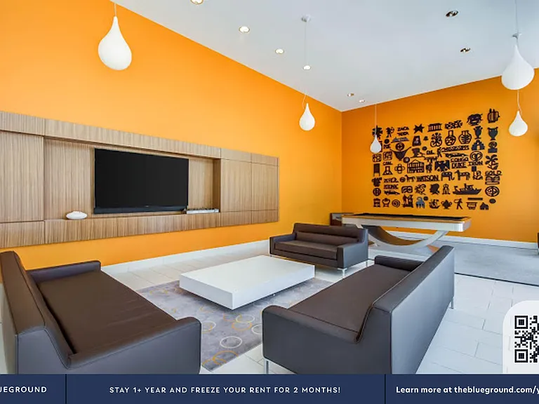 Building's Lounge