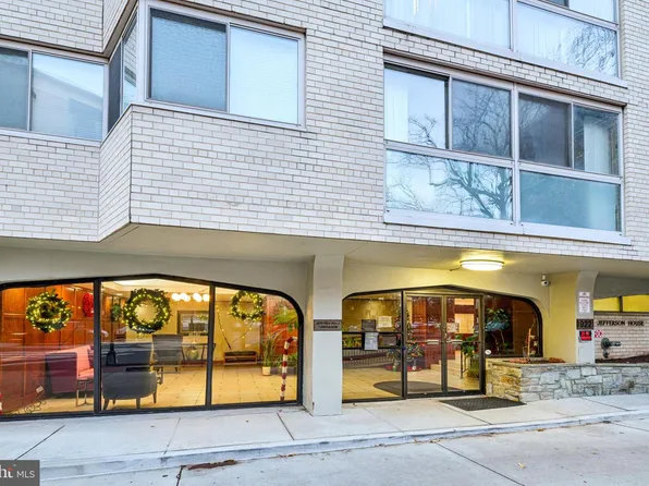922 24th St NW APT 117, Washington, DC 20037