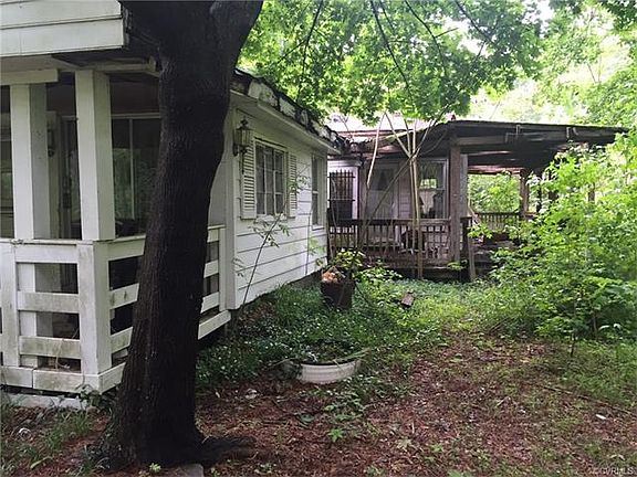 3rd image of 13190 Woodside Ln