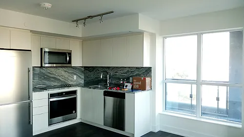 5 Mabelle Ave Photo 1