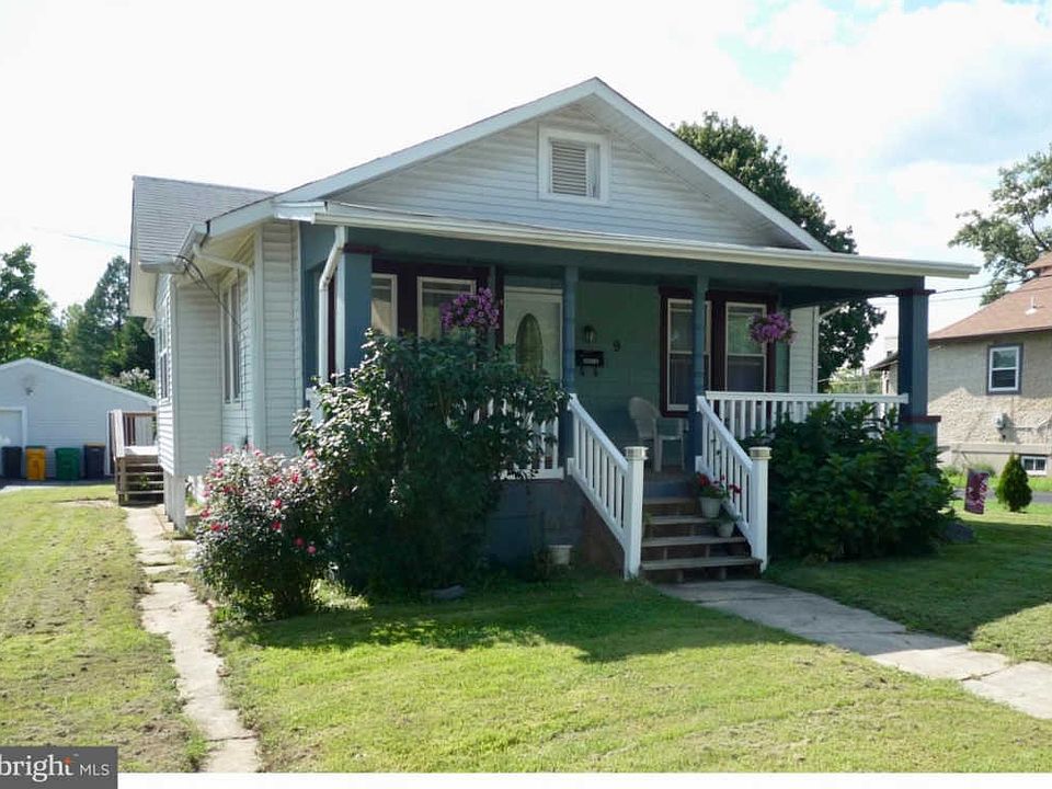 1st image of 9 Locust Ave