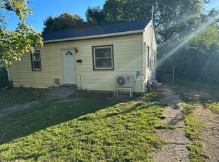 1409 E 16th St, Des Moines, IA 50316