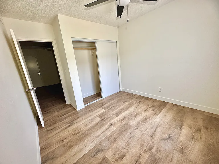 11058 Cantlay St #2 — Photo 12