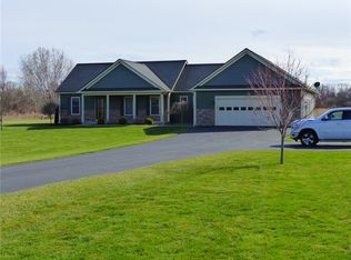 1823 Spafford Rd, Phelps, NY 14532