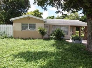 2818 Sunshine Blvd, Hollywood, FL 33023