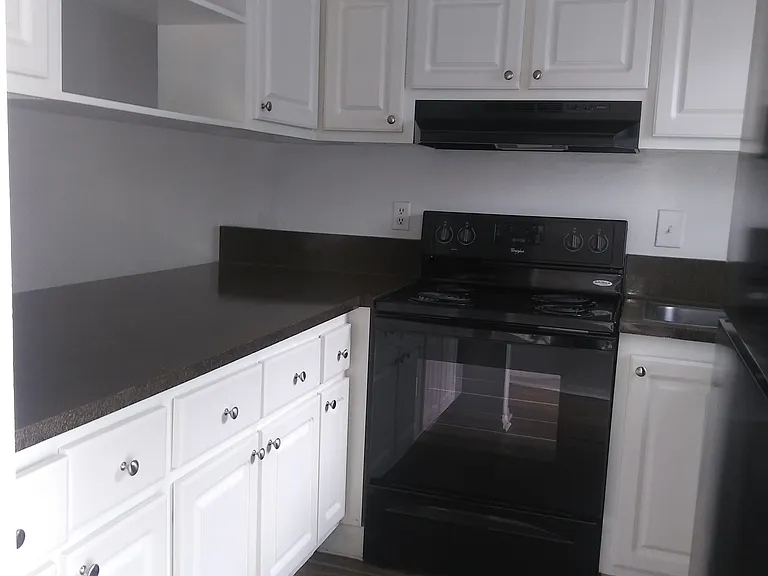Oak Ridge Apartments — Photo 41
