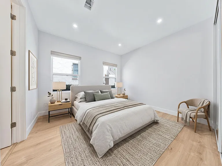 1349 S Stanley Ave #1349 — Photo 8
