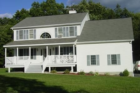 4 bdrm colonial on cul-de-sac