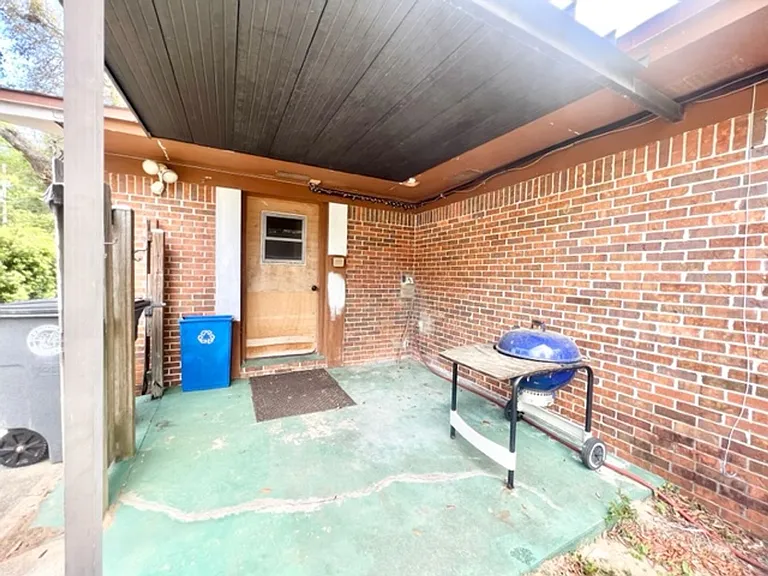 259 Georgia Ave — Photo 26