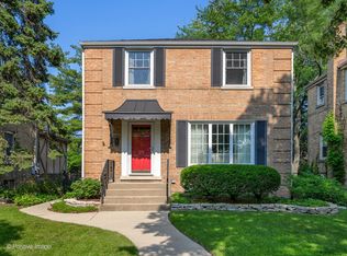23 N Delphia Ave, Park Ridge, IL 60068