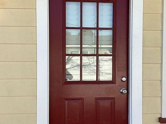 3rd image of 12721 Camilla St