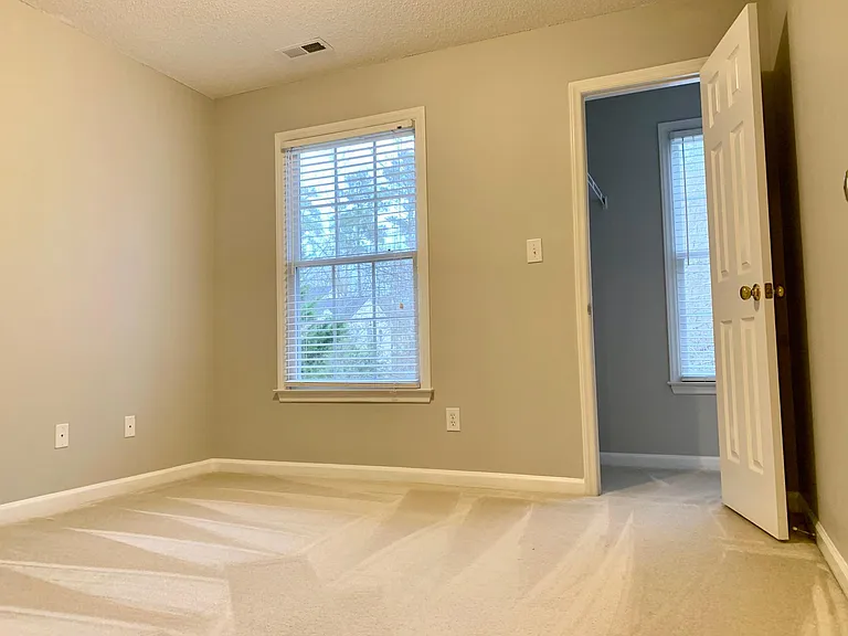 205 Calebra Way — Photo 11