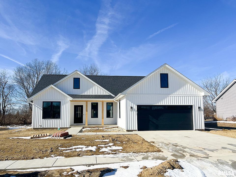 1st image of 1213 Parkview Dr