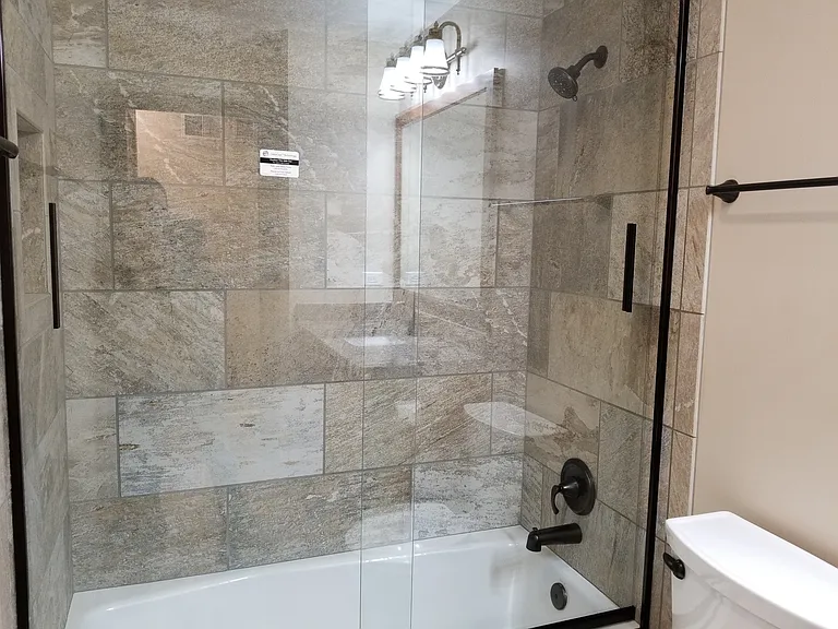 723 Greenwood Rd — Photo 13