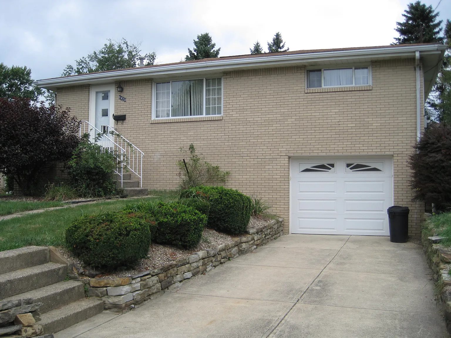 6420 Willem Dr photo 1