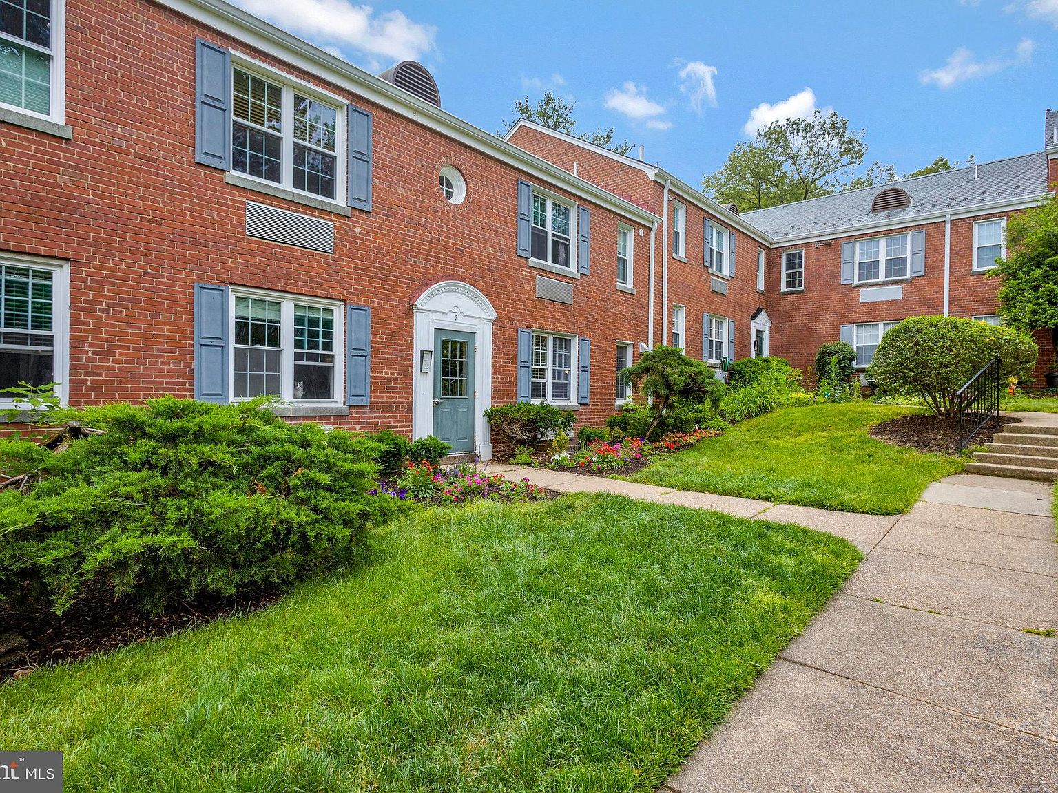 7 Auburn Ct APT D, Alexandria, VA 22305 Zillow