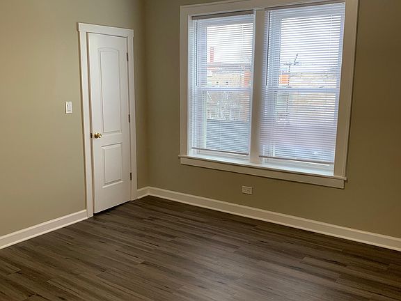 3rd image of 4133 N Bernard St #3R