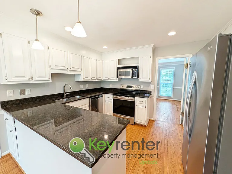 316 Pelham Falls Dr — Photo 7
