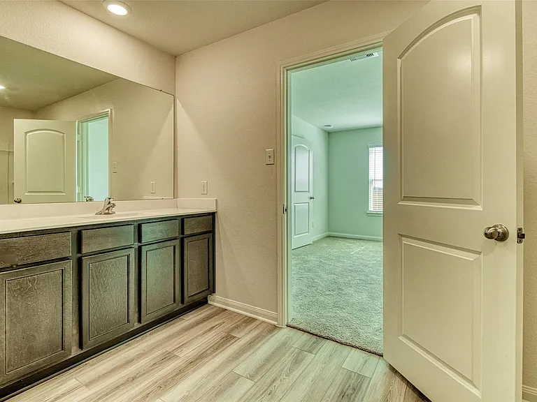8002 Vacek Meadow Loop — Photo 18