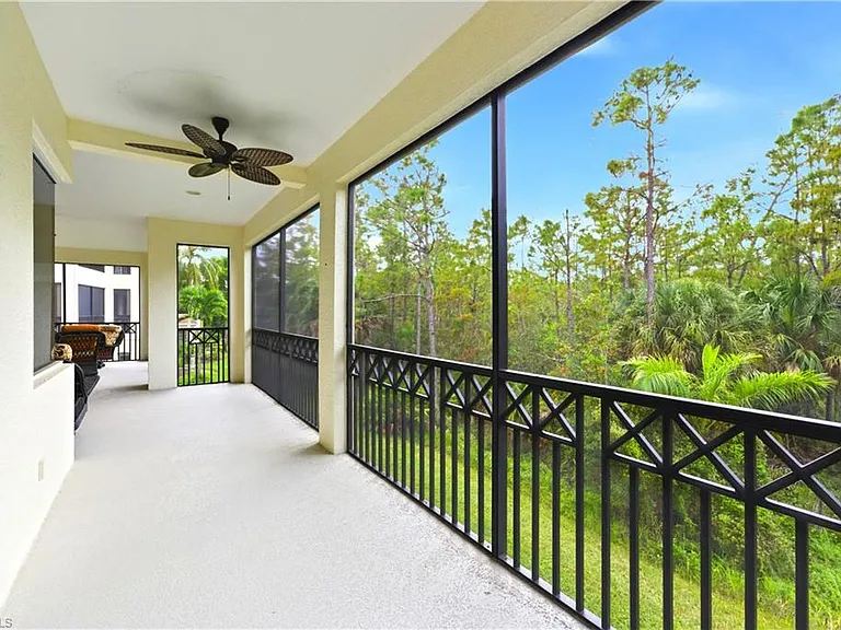 2843 Tiburon Blvd E #7-102 — Photo 9