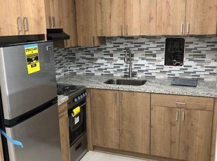 140 NW 77th St APT 2, Miami, FL 33150
