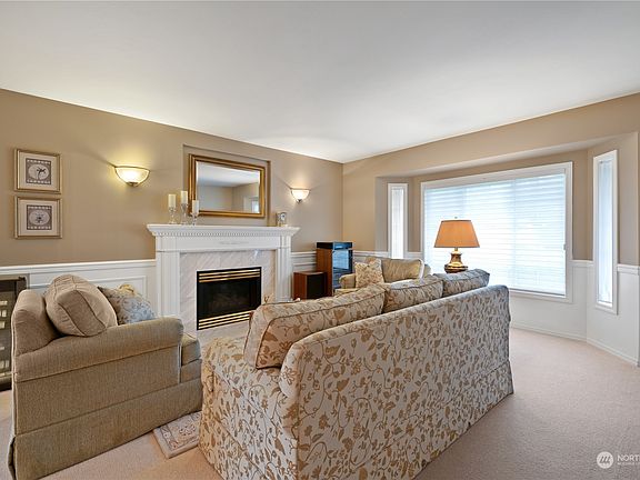 5th image of 15602 60th Drive SE