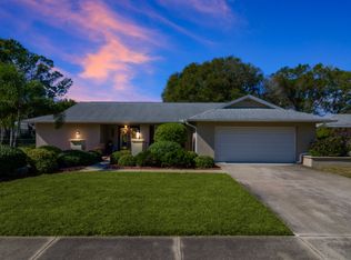 7968 Jaywood Rd, Seminole, FL 33777