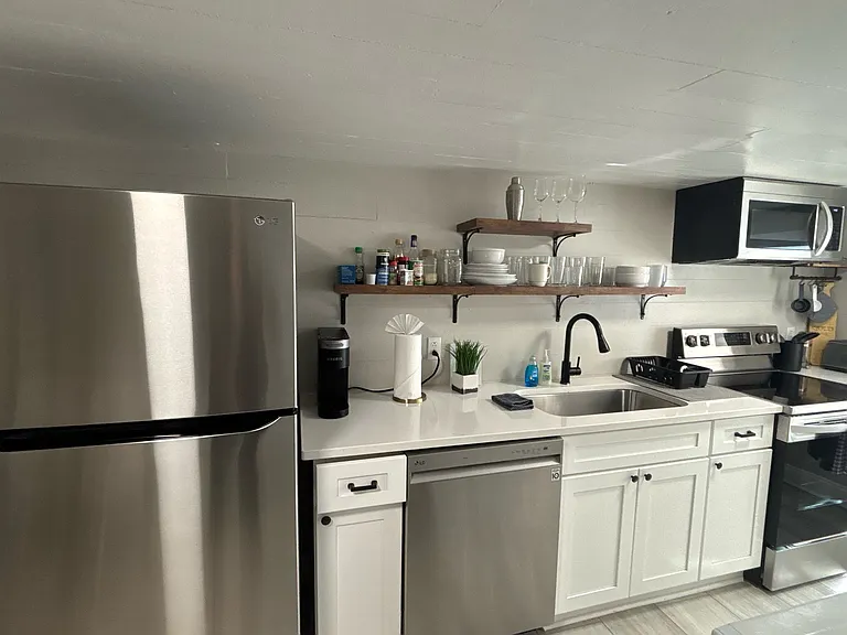 804 Holloway St #2 — Photo 7