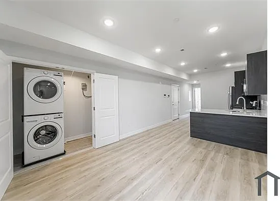2218 N Marshall St #2 — Photo 14