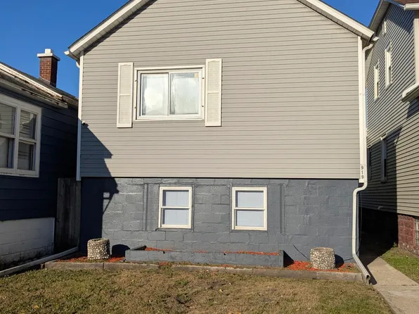 919 Sibley St, Hammond, IN 46320