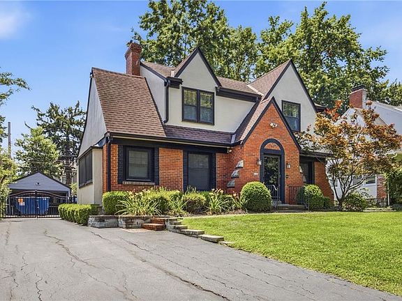 2nd image of 1207 W Gregory Blvd