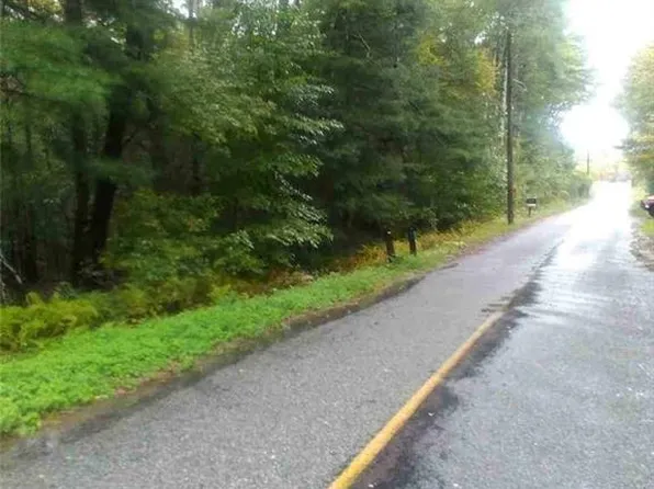 000 Stillman Road, North Stonington, CT 06359