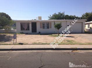 1716 Foster Rd, Las Cruces, NM 88001